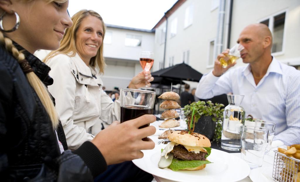 Hotell Bla Blom Gustavsberg Exterior foto